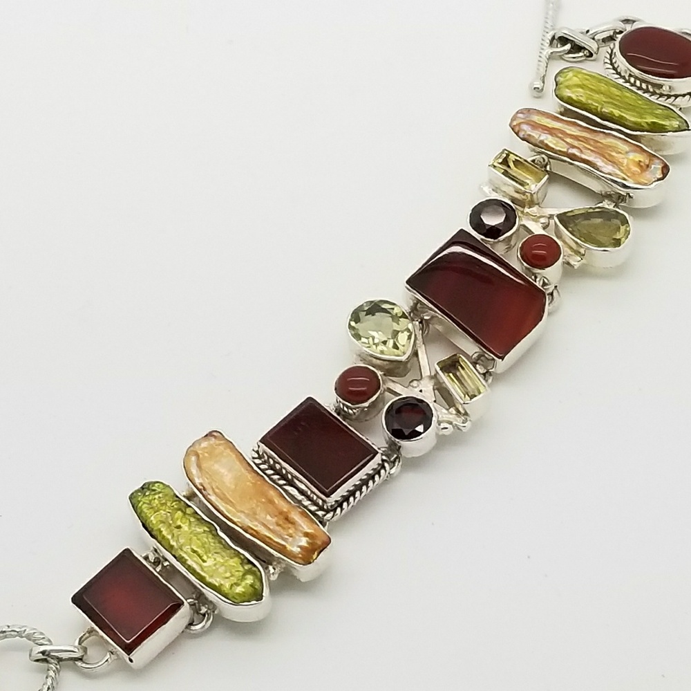Agate, Carnelian, Biwi and More Bracelet